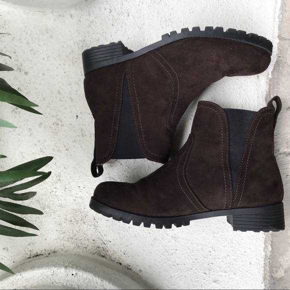 Chelsea Brown Winter Wool Suede Boots - Picture 11 of 12